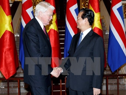 Vietnam commits to deepening ties with Iceland - ảnh 1